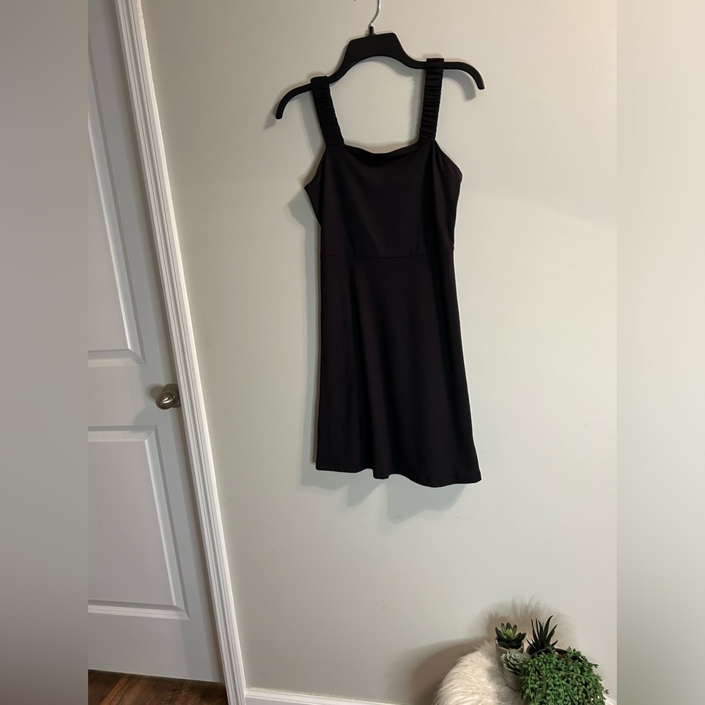 Black women’s small dress